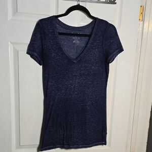 American Eagle Outfitters Navy V-Neck Tee